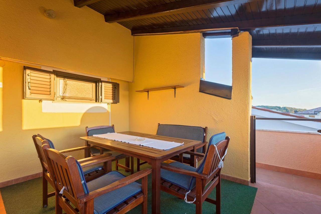 Apartmani Gilda Vrsar Exterior photo