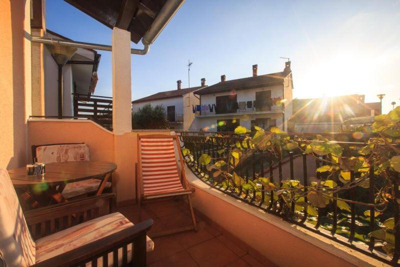 Apartmani Gilda Vrsar Exterior photo